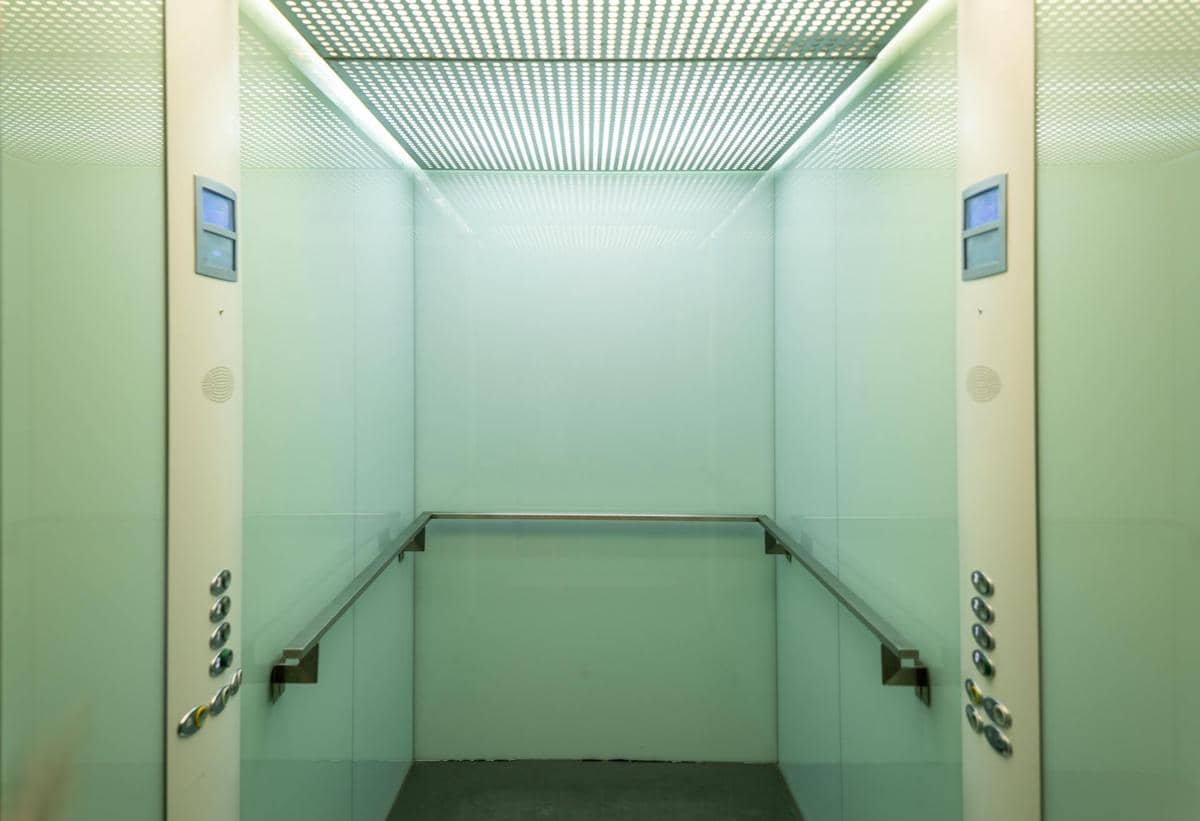 ilustrasi lift