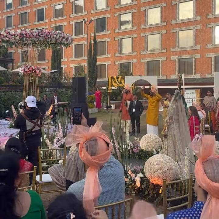 potret Marissa Nasution kondangan di Kathmandu