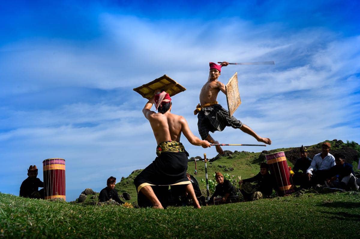 ilustrasi budaya Lombok, Indonesia