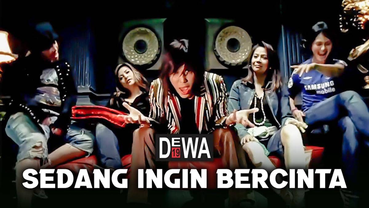 cuplikan video klip "Sedang Ingin Bercinta"
