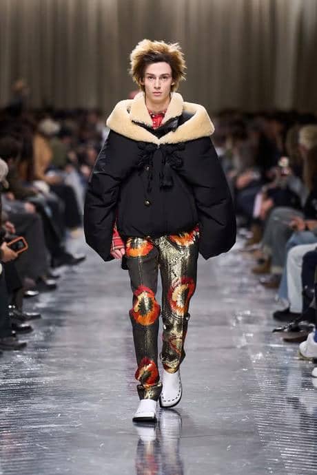 Koleksi Dior Fall/Winter 2026-2027 di Paris Fashion Week
