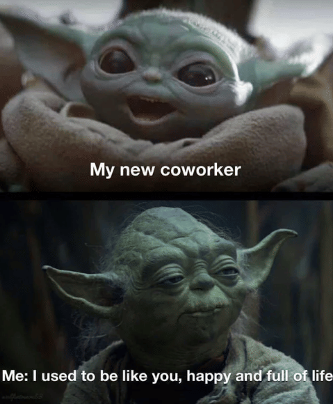 meme teman kerja beda umur 