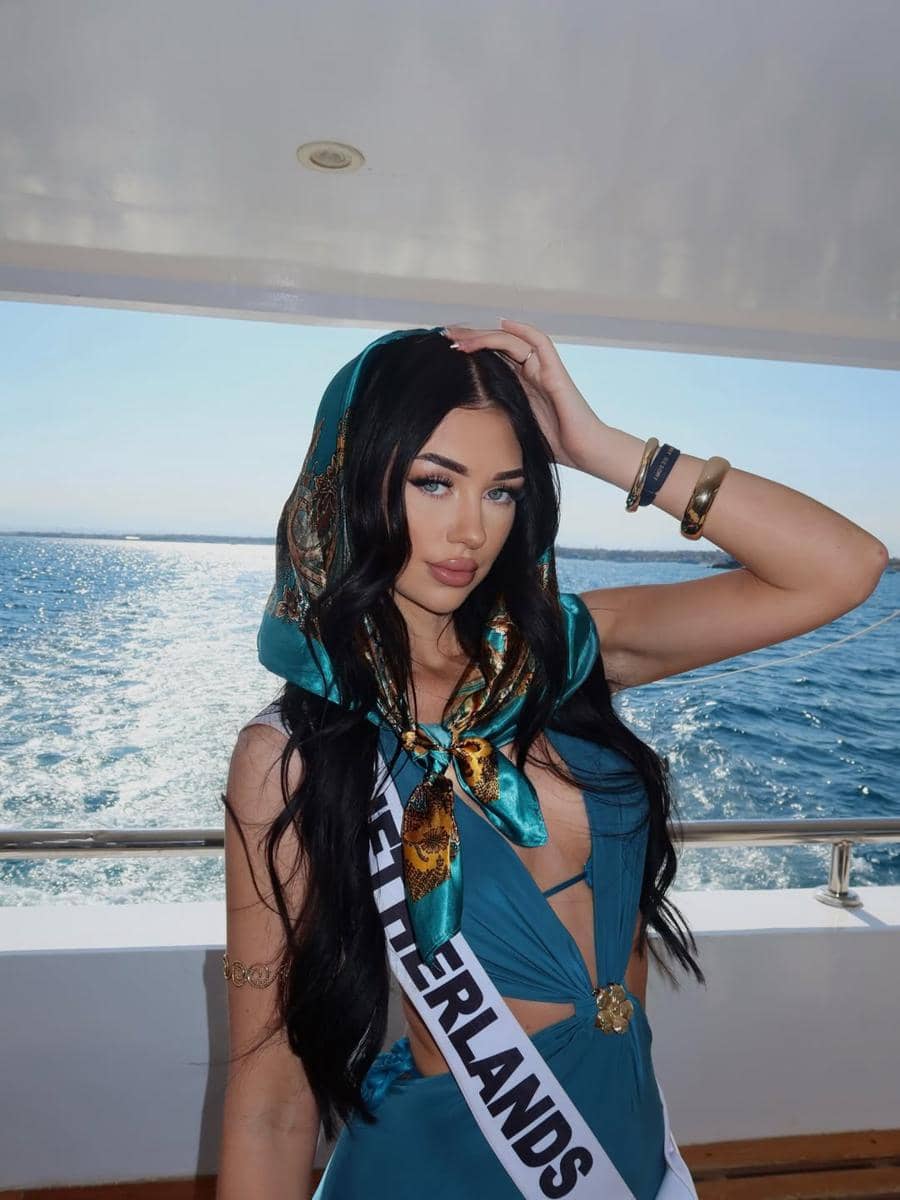 potret Eva van Bellen, Miss Intercontinental Belanda 2025