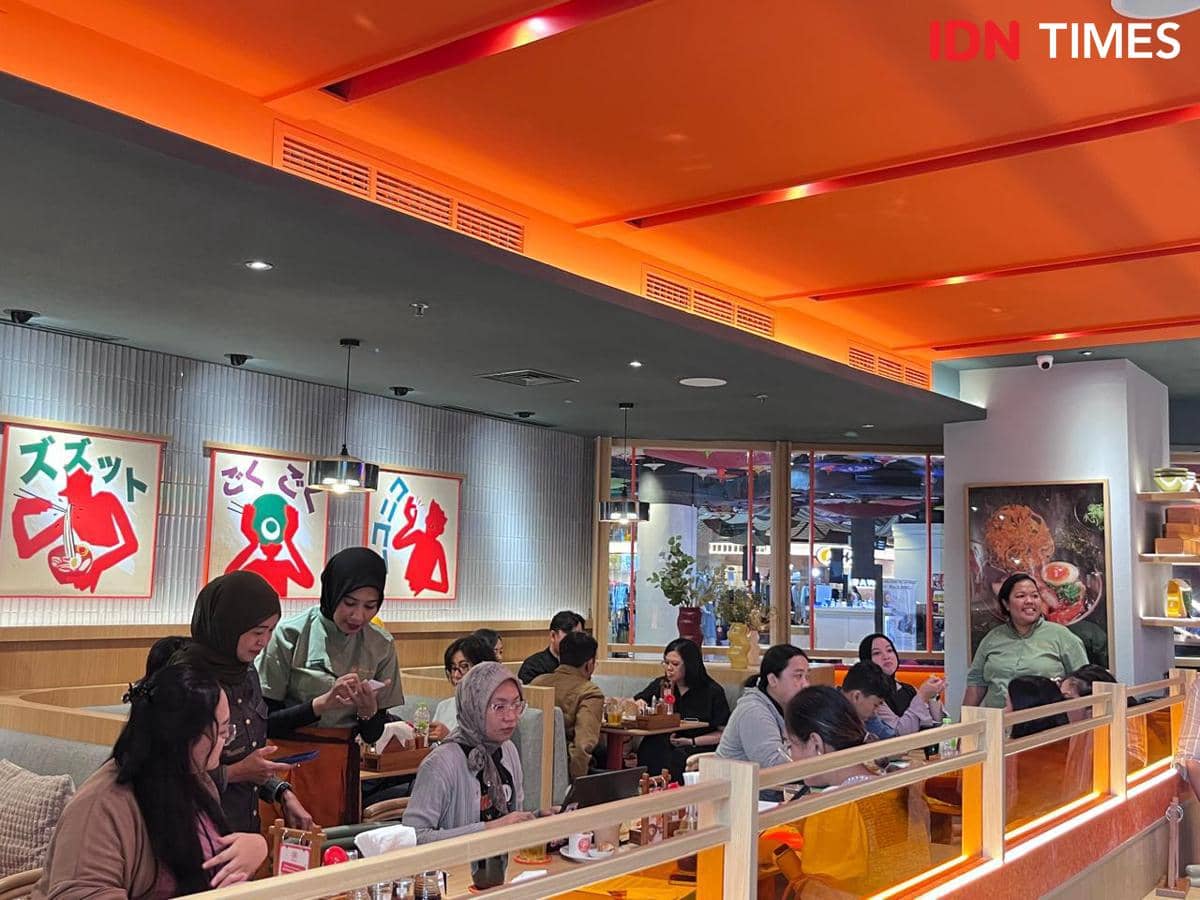 Potret area makan Ramen Mania, Lippo Mall Nusantara, Jakarta Selatan