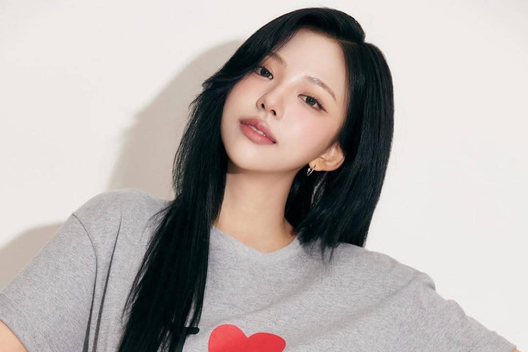 Kim Go Eun, cast Single's Inferno 5 (instagram.com/goxnniee)