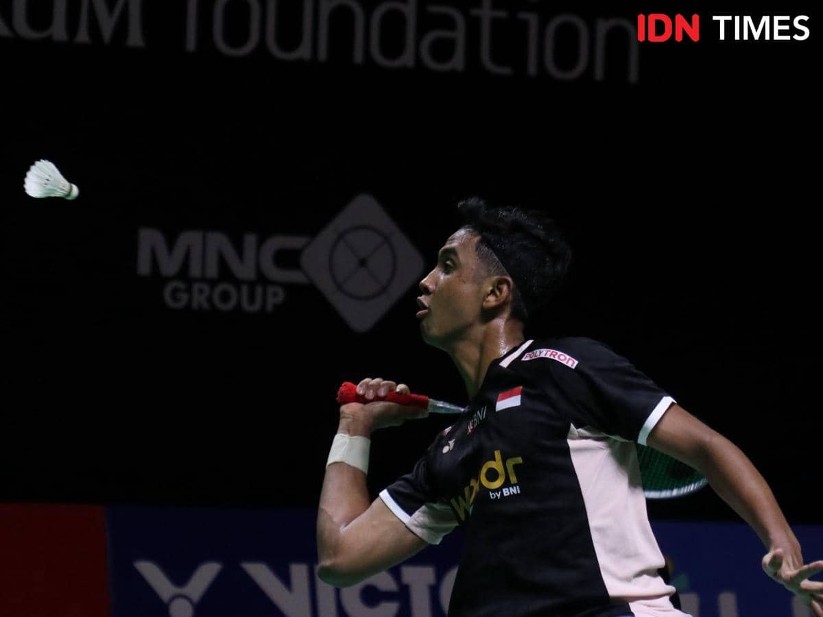 Alwi Farhan mengunci tiket ke perempat final Indonesia Masters 2026