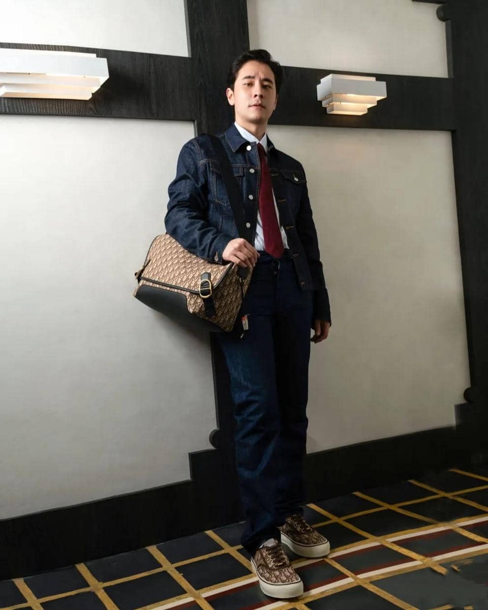 Gaya ala Jerome Kurnia