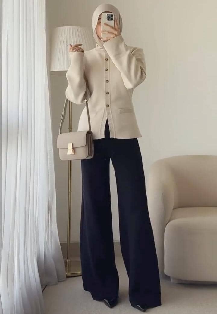 referensi gaya clean outfit ala Pamela Agatha