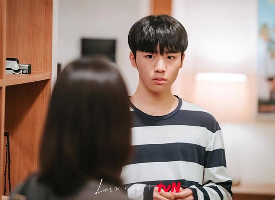 Moon Woo Jin di drama Love Me