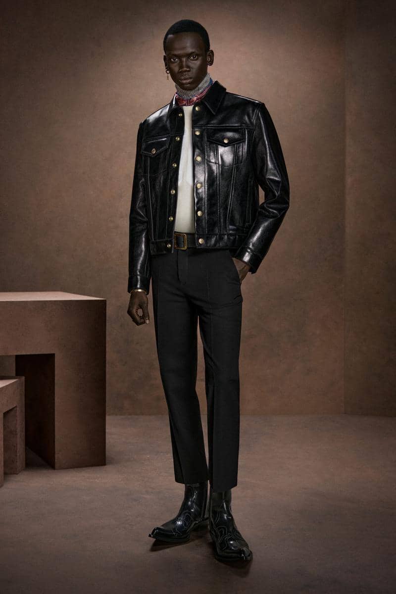 Koleksi Acne Studios FW26 di Paris Fashion Week