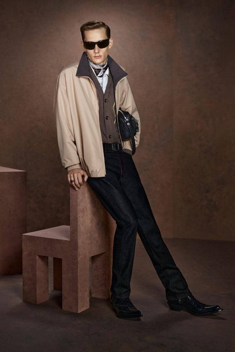 Koleksi Acne Studios FW26 di Paris Fashion Week