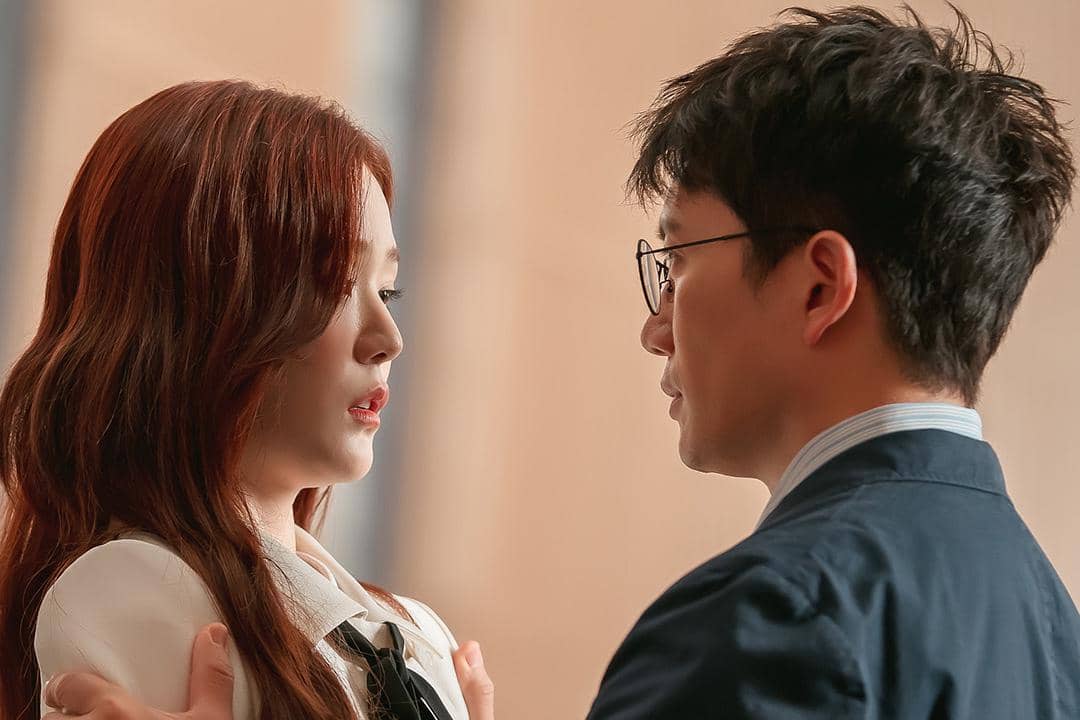 cuplikan drama The Judge Returns.