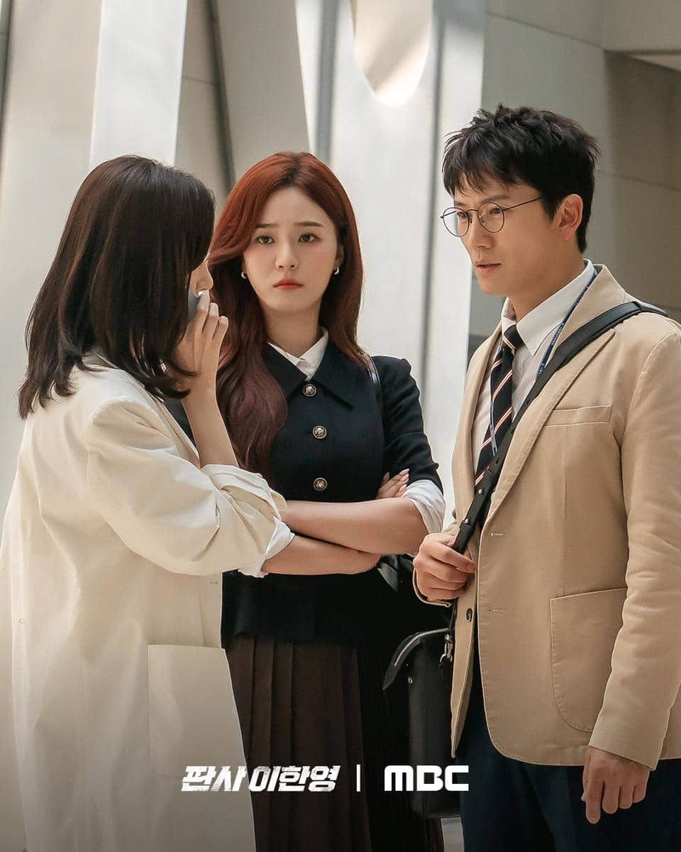 cuplikan drama The Judge Returns.