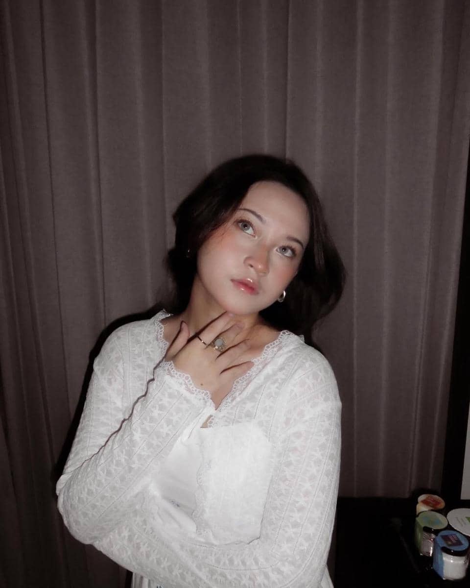 inspirasi natural korean makeup look ala Raissa Anggiani