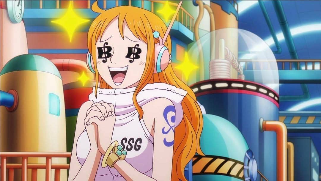 Nami dengan mata emasnya