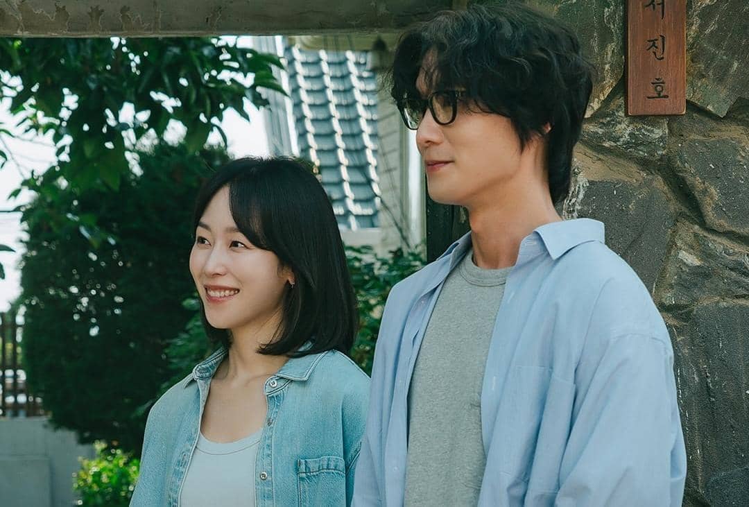 Seo Hyun Jin dan Chang Ryul di drama Love Me