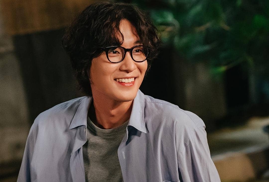 Chang Ryul di drama Love Me