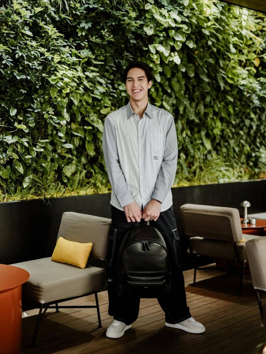 Mix and Match Sneakers ala El Rumi