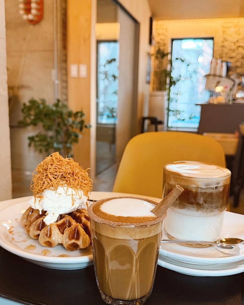 Anissa Aziza jalan-jalan di Seoul bareng sahabat