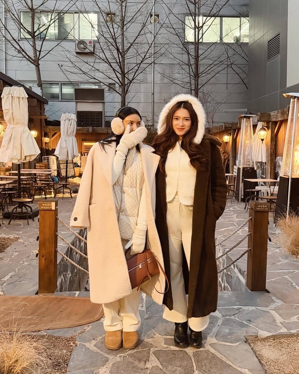 Anissa Aziza jalan-jalan di Seoul bareng sahabat