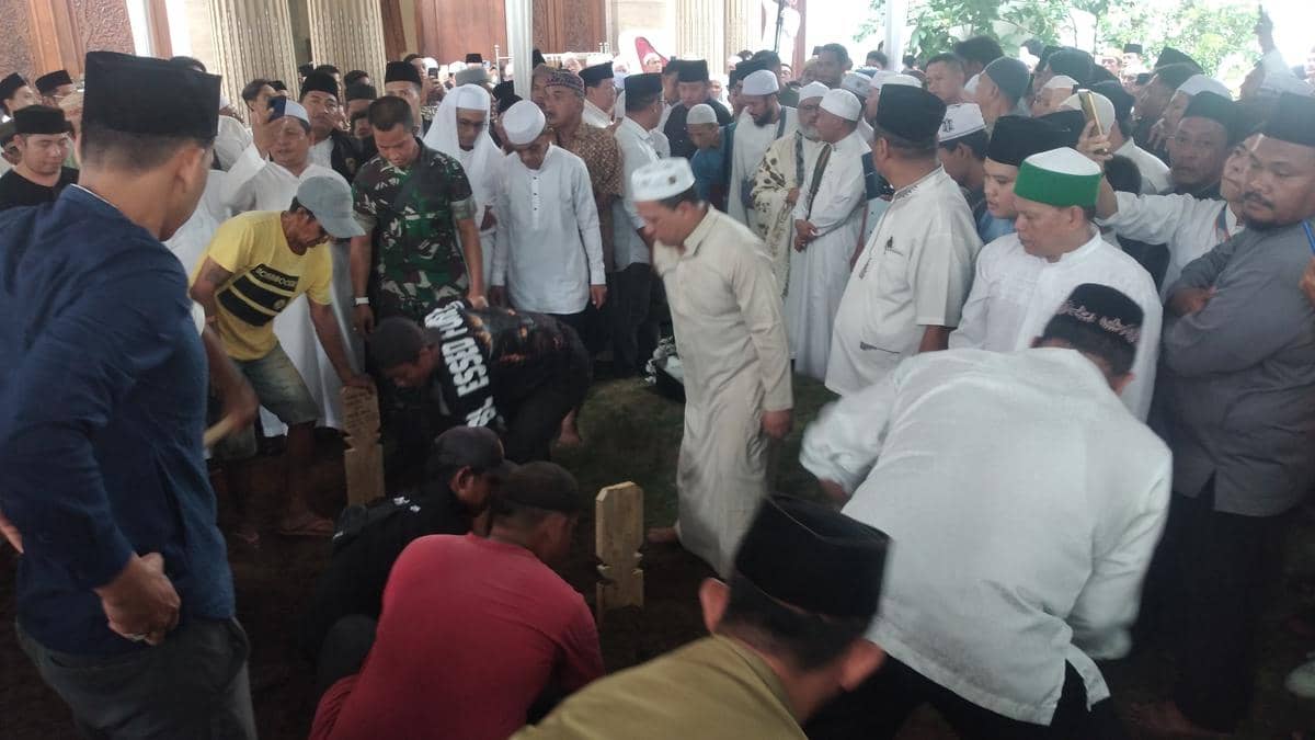 Pemakaman Haji Alim di Jalan M Isa Palembang