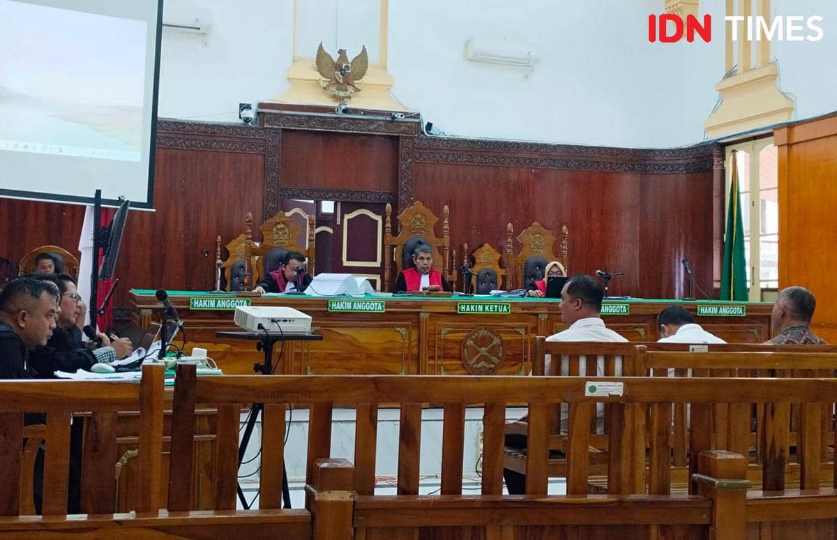 Sidang kasus korupsi jalan, Kapolres Tapsel dipanggil sebagai saksi (IDN Times/Eko Agus Herianto)