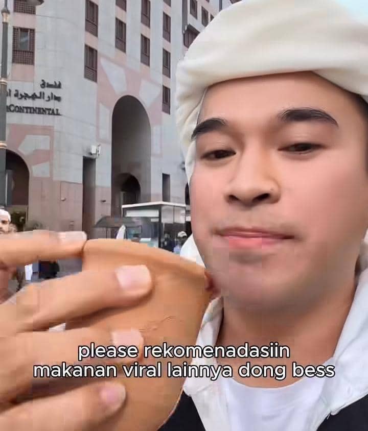 Anwar BAB beli es krim mawar viral di Madinah