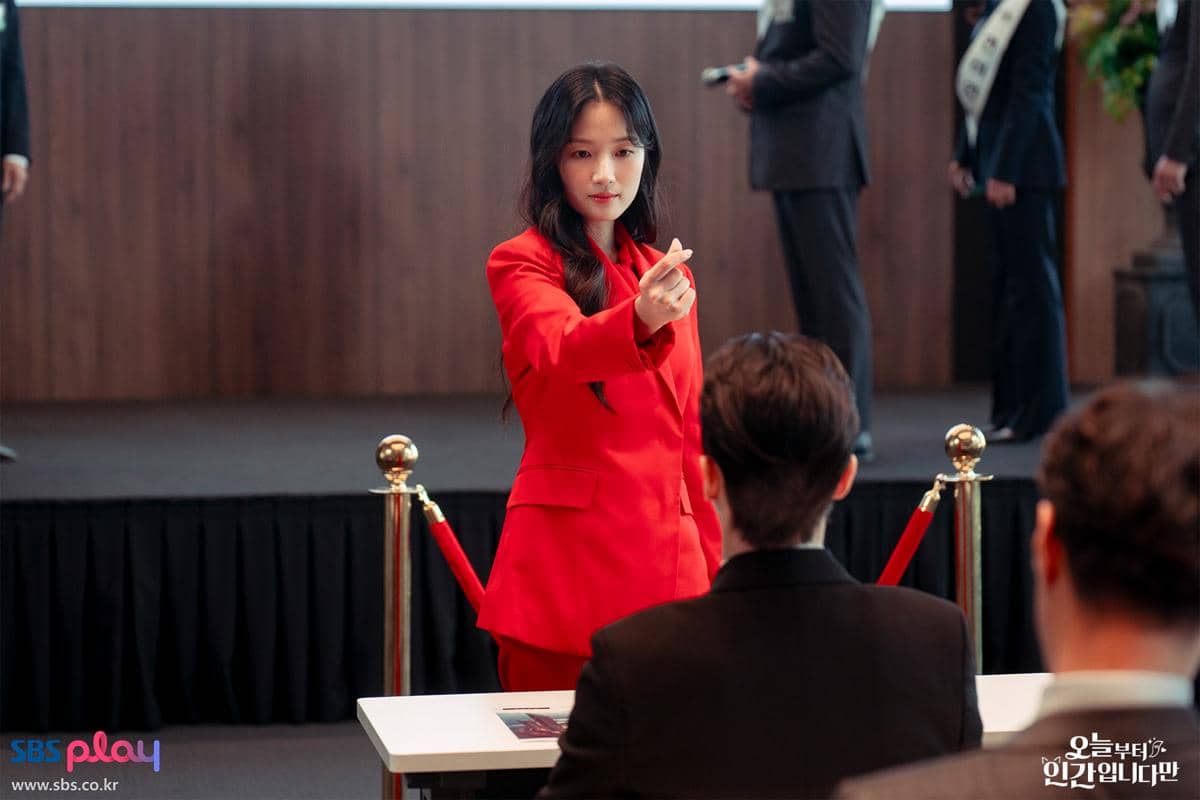 still cuts drama No Tail to Tell