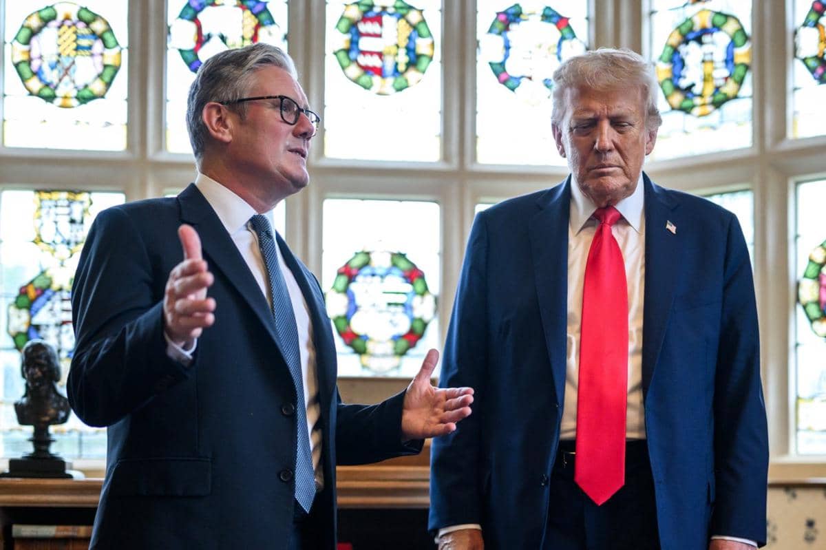 PM Inggris Keir Starmer dan Presiden AS Donald Trump 