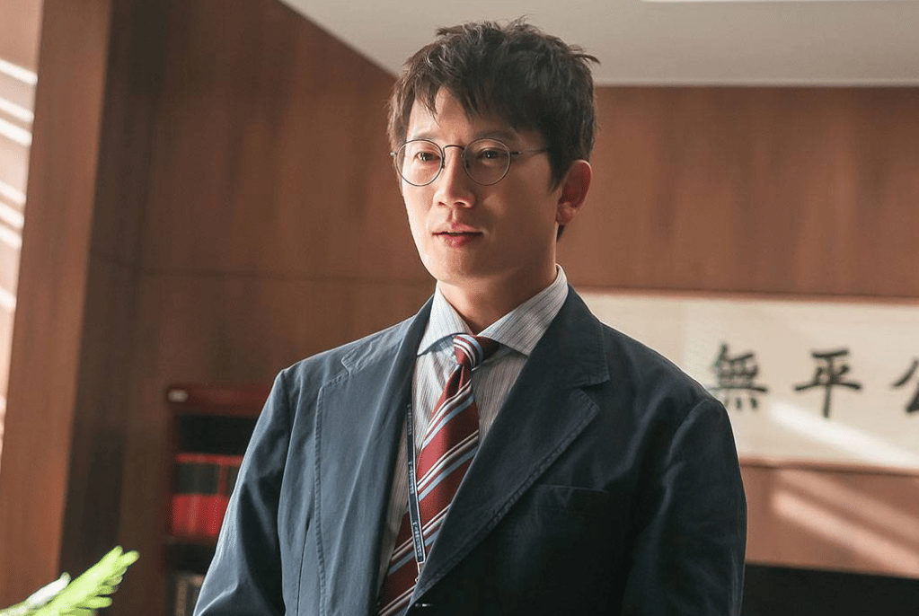 Cuplikan drama Korea The Judge Returns