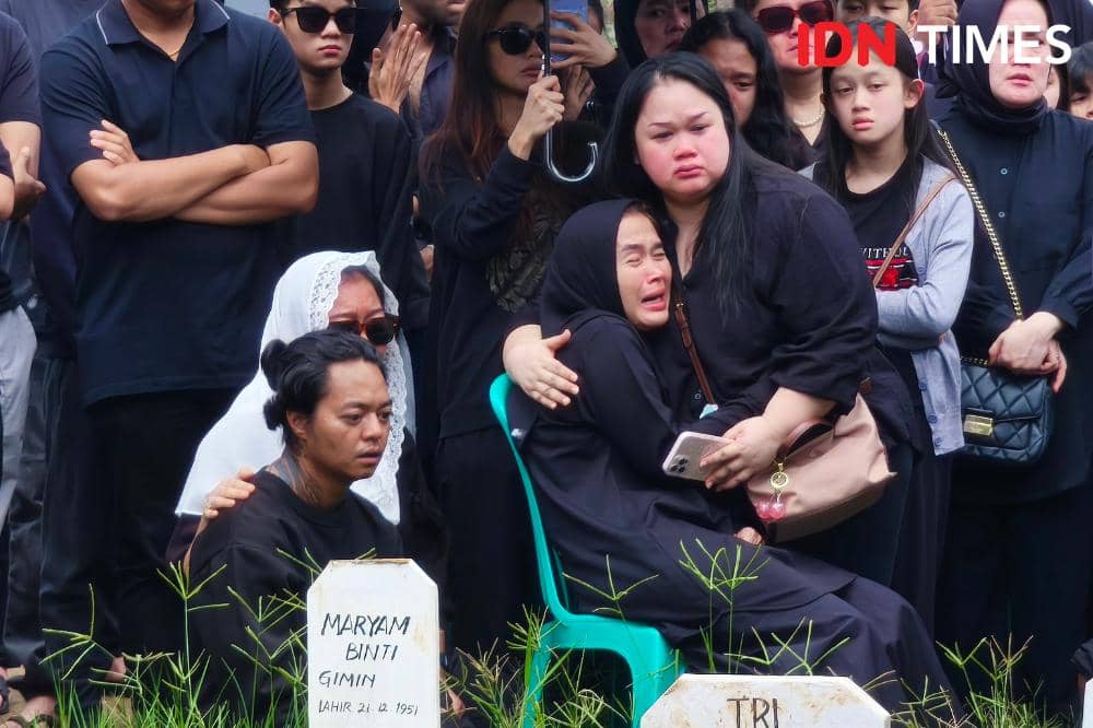 Potret pemakaman Lula Lahfah di TPU Rawa Terate, Sabtu (24/1/2026)