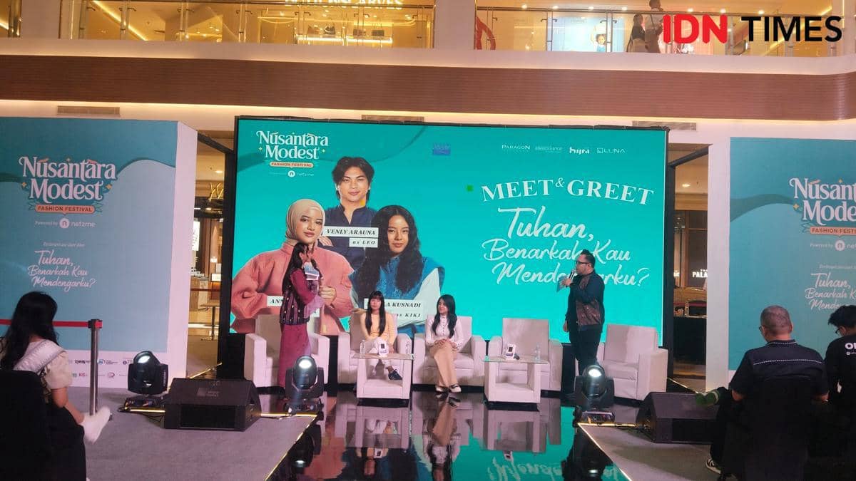 Meet and greet cast film Tuhan Benarkah Kau Mendengarku (IDN Times/Feny Maulia Agustin)