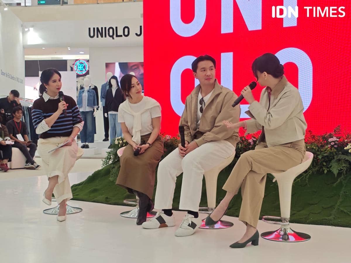Nikita Willy dan Indra Priawan di UNIQLO Spring/Summer 2026 Season Preview di Atrium Senayan City, Jakarta pada Jumat (24/1/2026). (IDN Times/Febriyanti Revitasari)