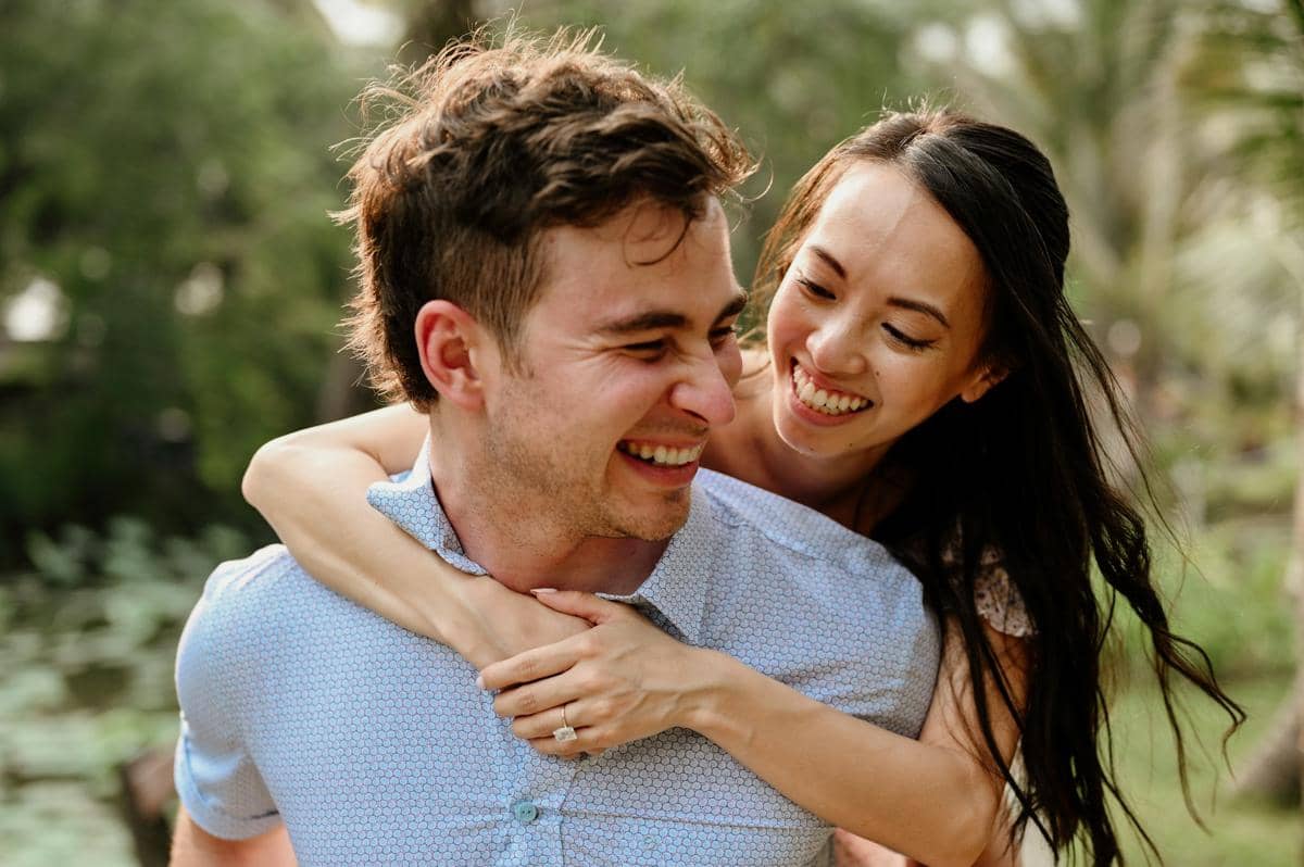 ilustrasi pasangan romantis