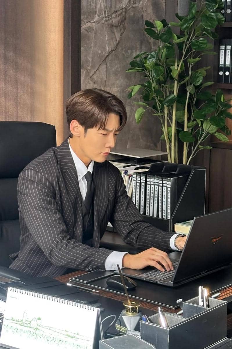 potret Choi Jin Hyuk