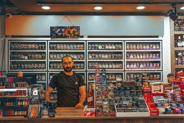 Ilustrasi toko rokok