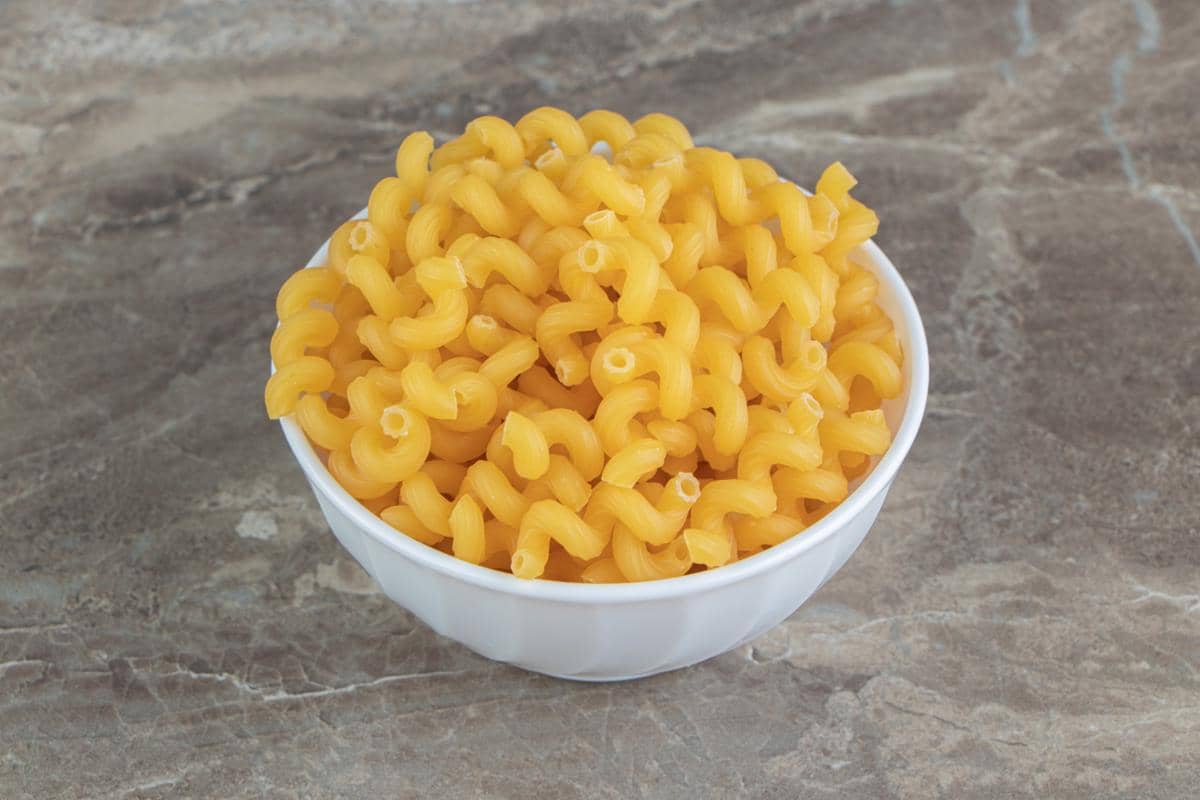 ilustrasi macaroni 