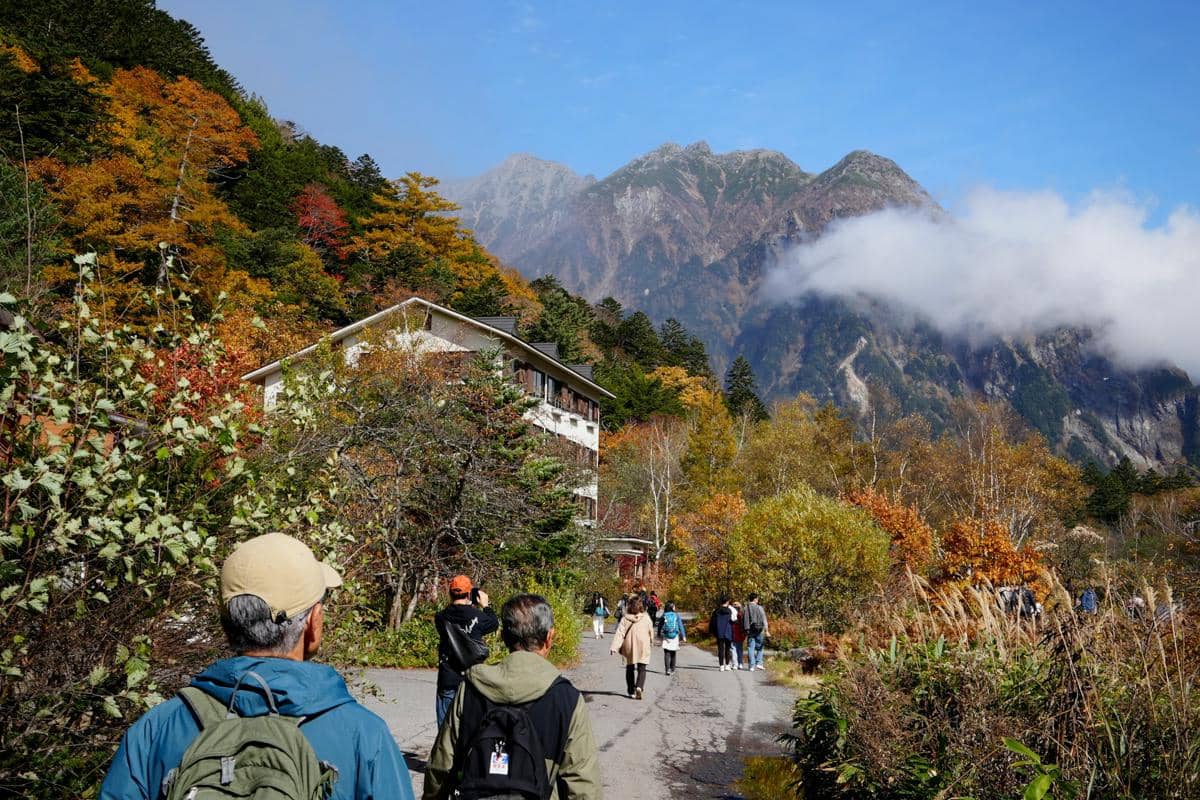 Kenapa Cerita Mistis di Tempat Wisata Menarik Atensi Wisatawan?