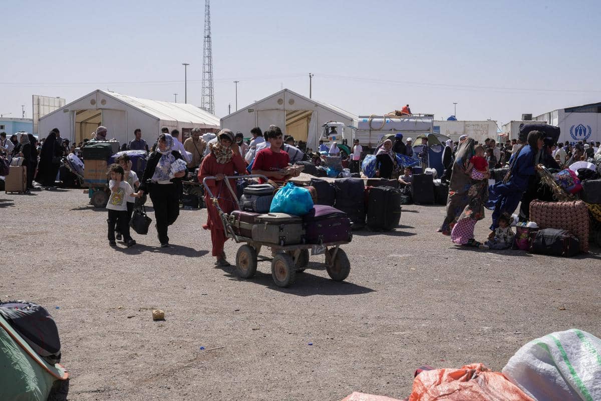 Ribuan pengungsi Afghanistan tiba setiap hari di perbatasan Islam-Qala, dekat Herat di Afghanistan bagian barat. Mereka tiba dari Iran, dan terpaksa kembali ke negara asal mereka. (x.com/UNICEFAfg)