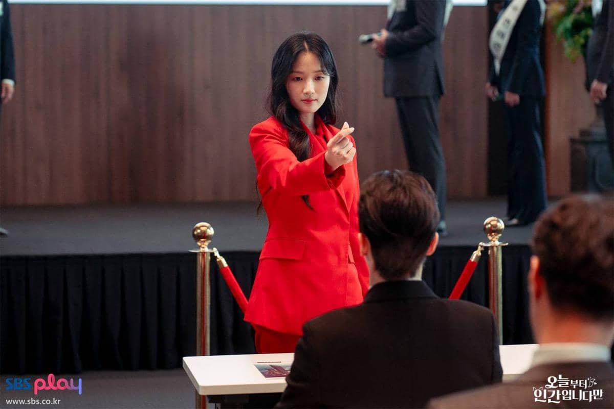 Still cut drama No Tail To Tell