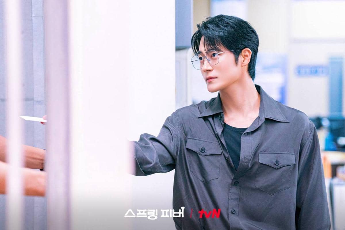 Cuplikan drama Korea Spring Fever