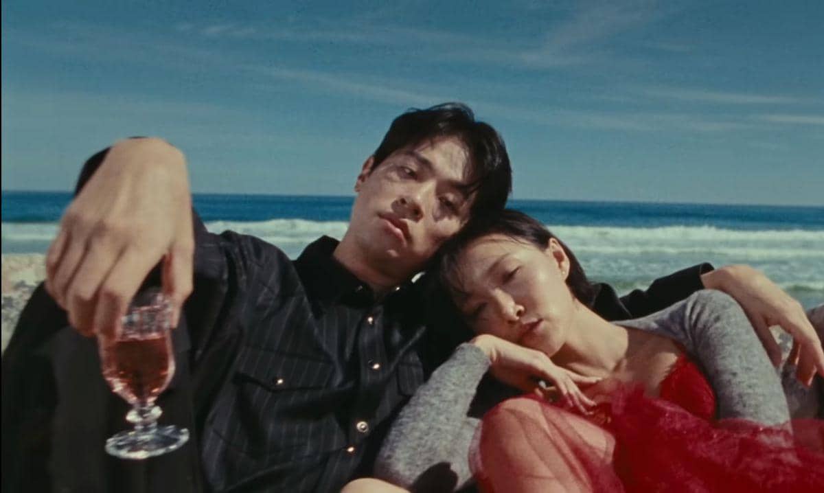 Cuplikan MV "Good Goodbye"