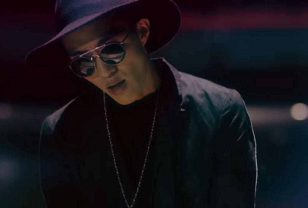 Cuplikan MV Yanghwa BRDG 