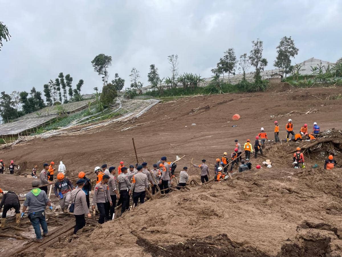 3 Skema buat Pengungsi Longsor Bandung Barat: Huntara-Relokasi