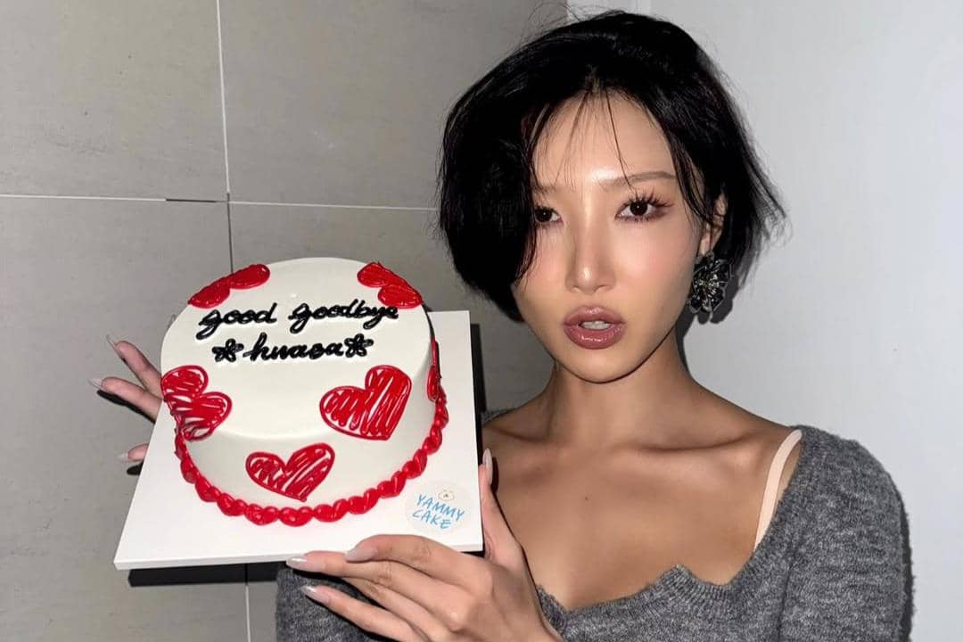 Hwasa MAMAMOO
