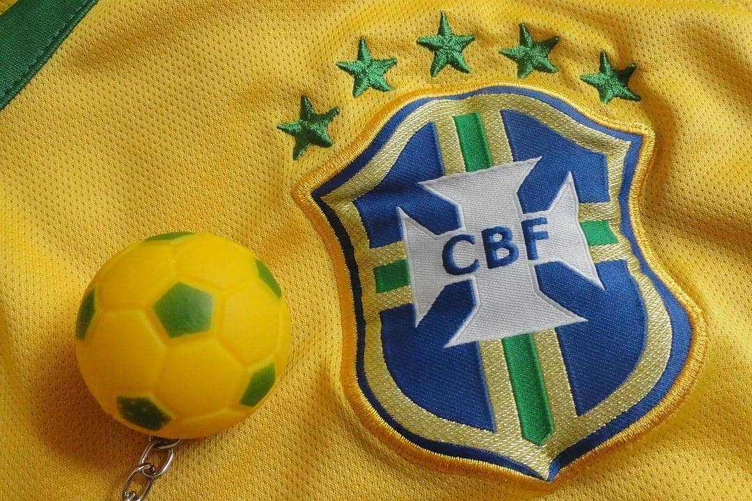 ilustrasi sepak bola Brasil