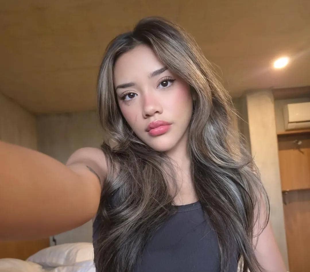 Inspirasi makeup ala member No Na