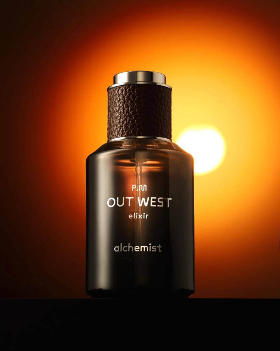 Out West P.M dari Alchemist Fragrance.