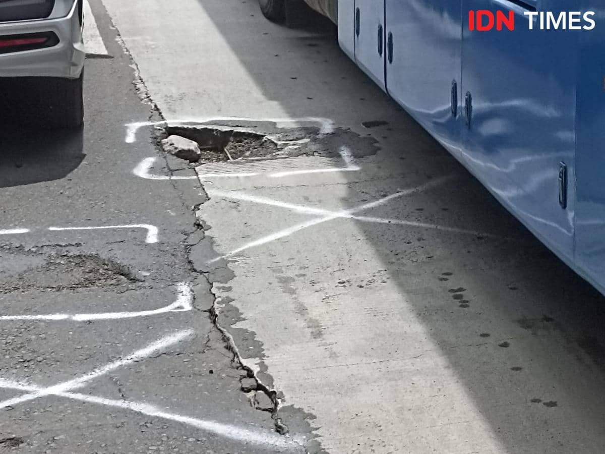 Pelajar Tewas akibat Jalan Berlubang di Matraman Jakarta Timur