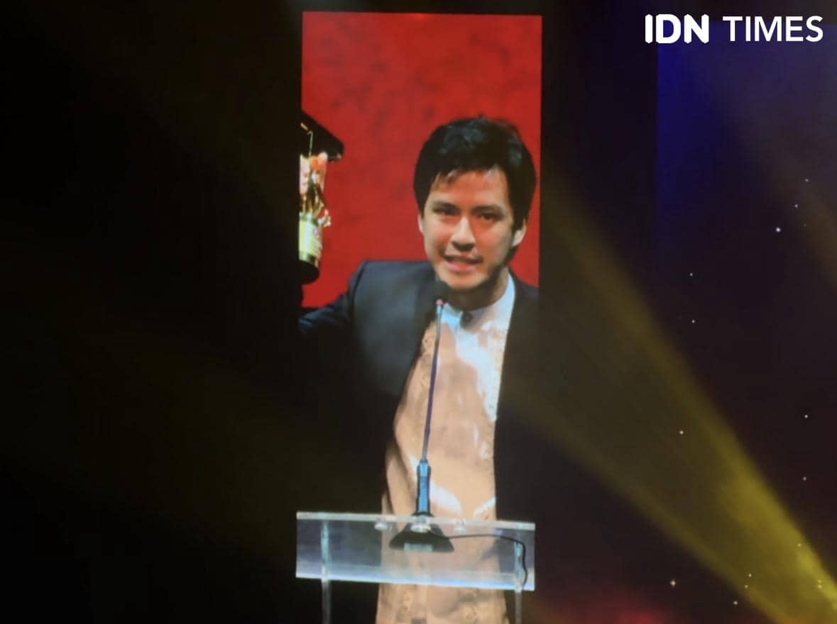 Morgan Oey menang penghargaan di Festival Film Tempo 2025